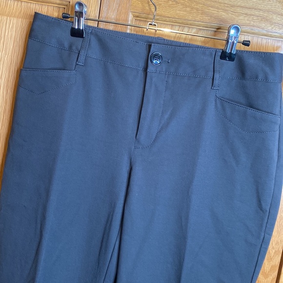 Eddie Bauer dark gray pants size 8 long tall.  New without tags - Picture 2 of 8